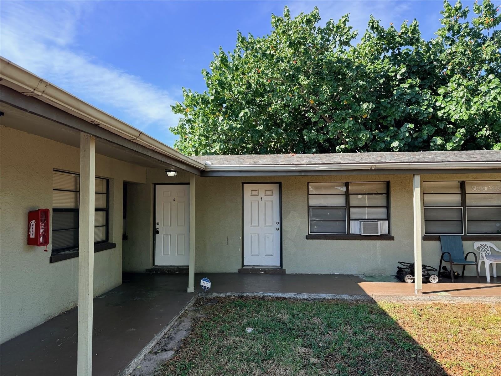2404 10Th Street W – photo 1