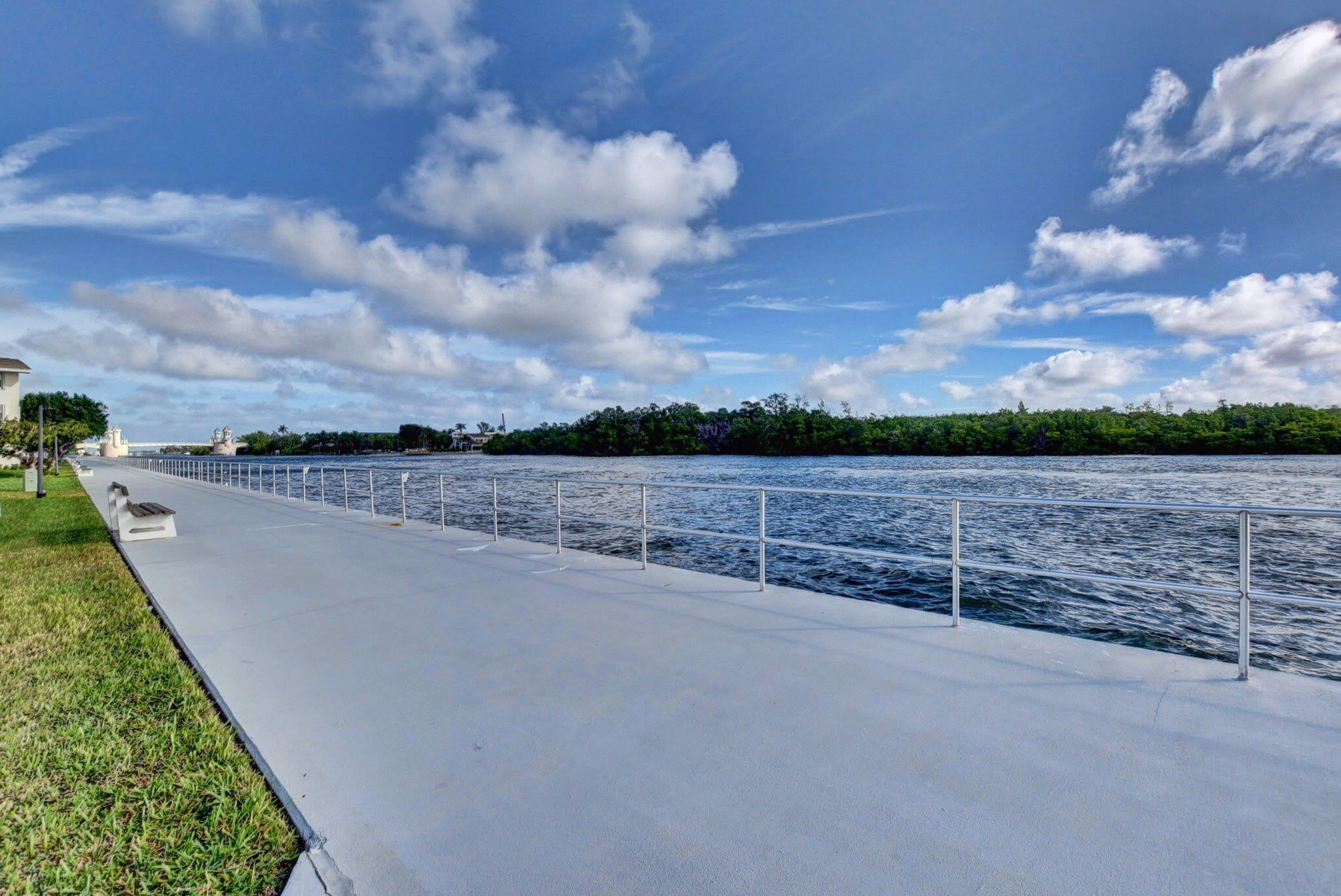 850 E Horizons – photo 2