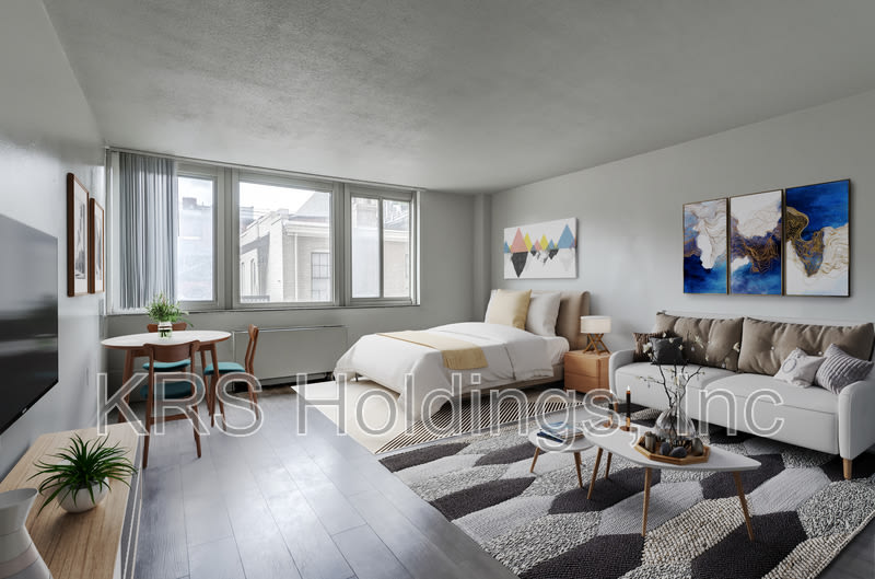 311 W Franklin St – photo 1