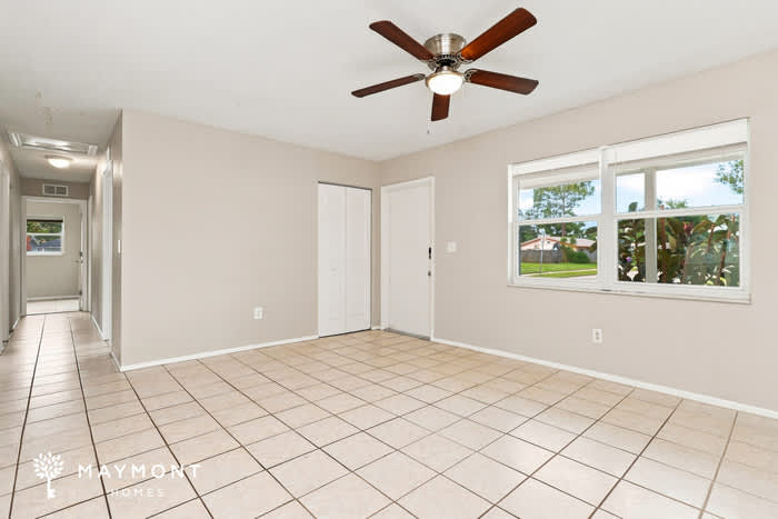 8221 Jacaranda Avenue – photo 4