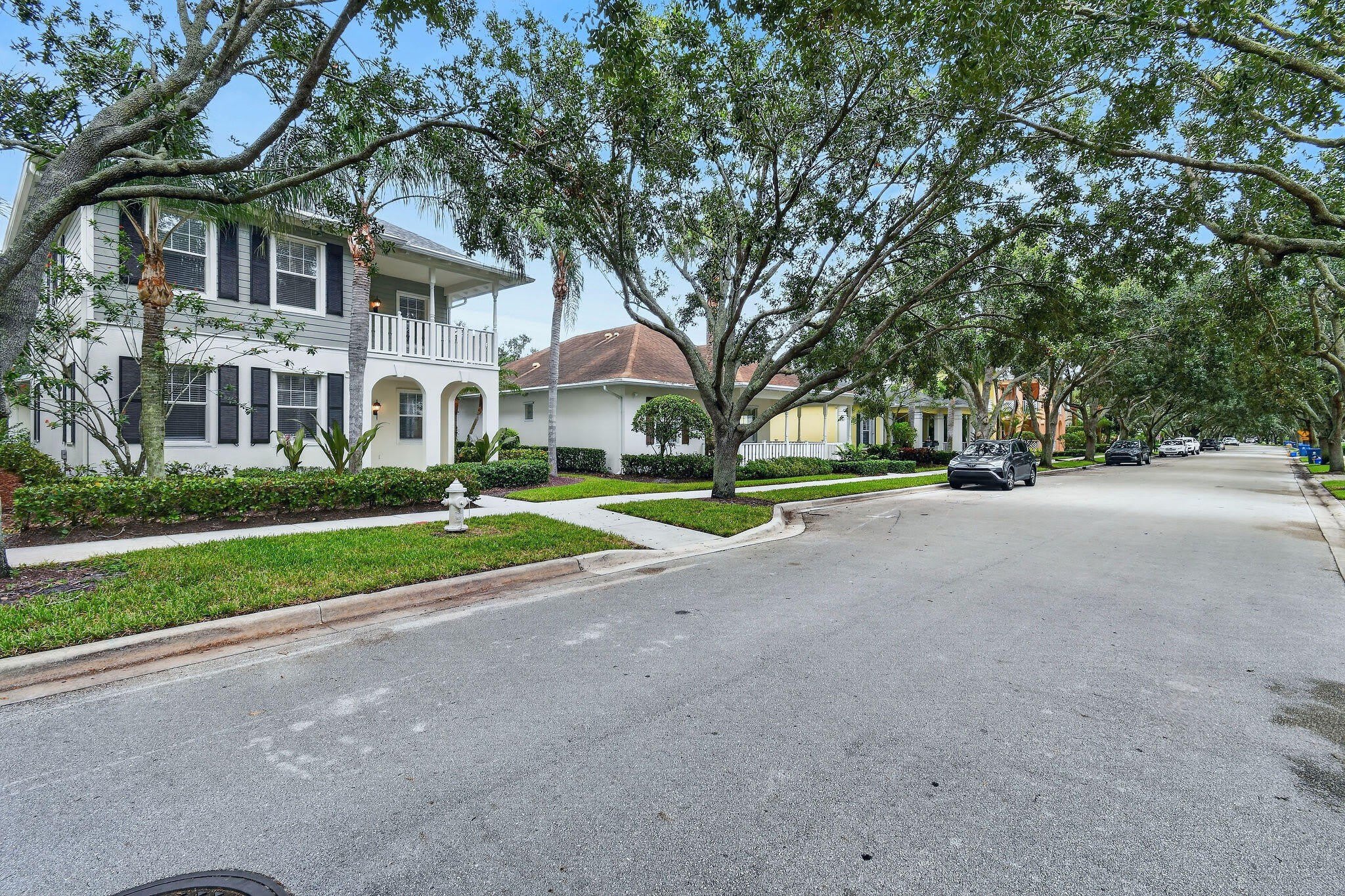 303 Caravelle Drive – photo 2