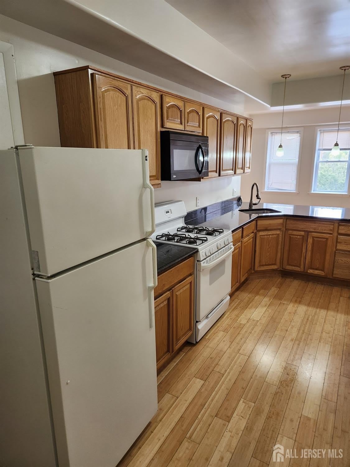 22 Pennsylvania Avenue – photo 3