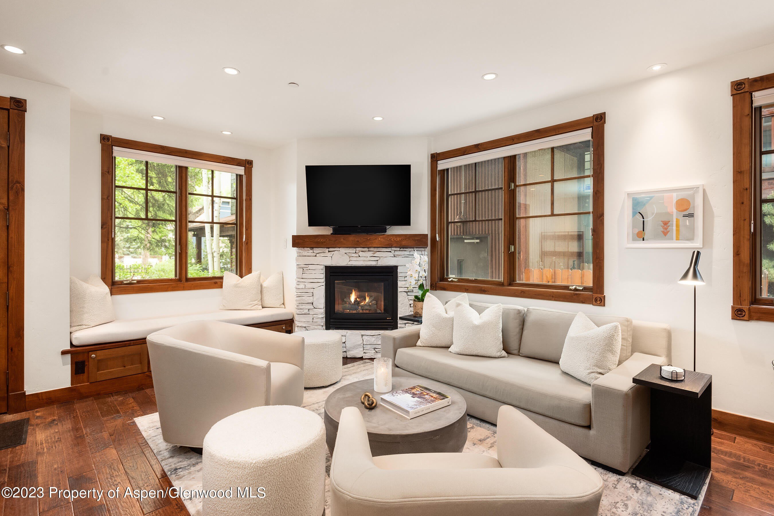 503 W Main Street – photo 2