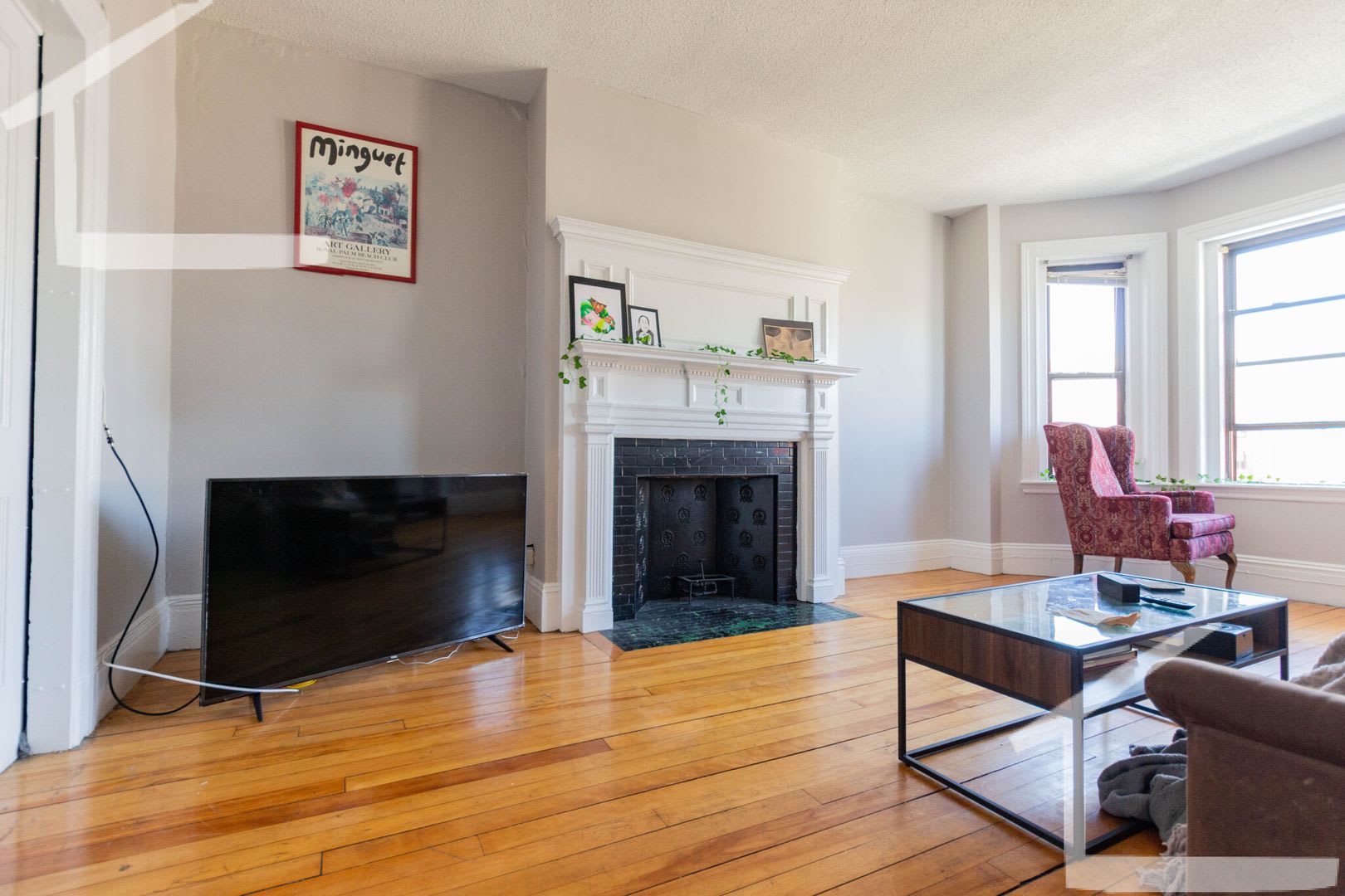 Nice 4 bed next to the green line in Allston – photo 3