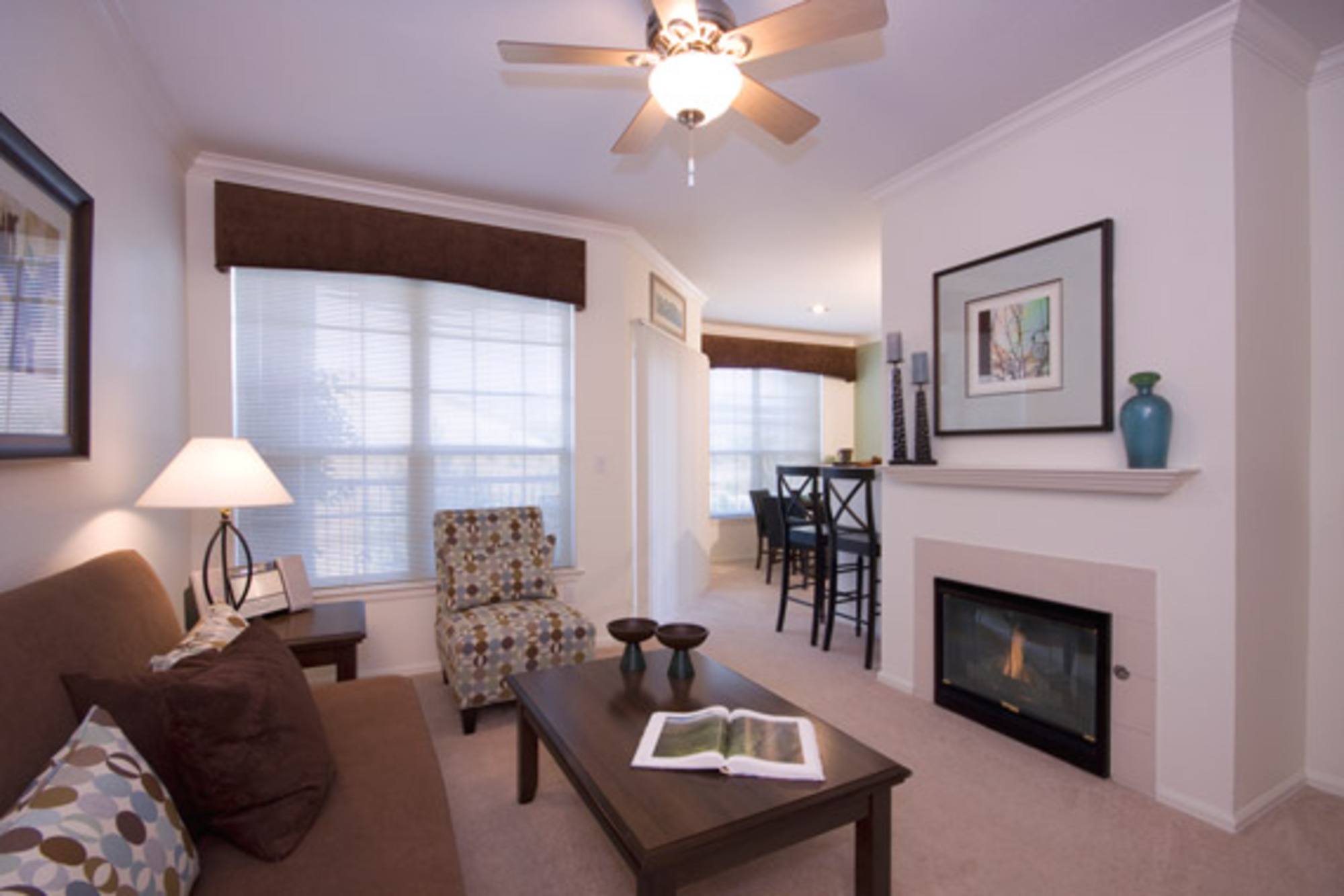 Camelback Pointe Apartment Homes – photo 1