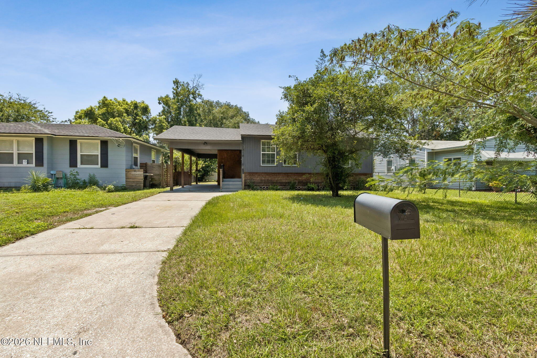 3318 DELLWOOD Avenue – photo 3