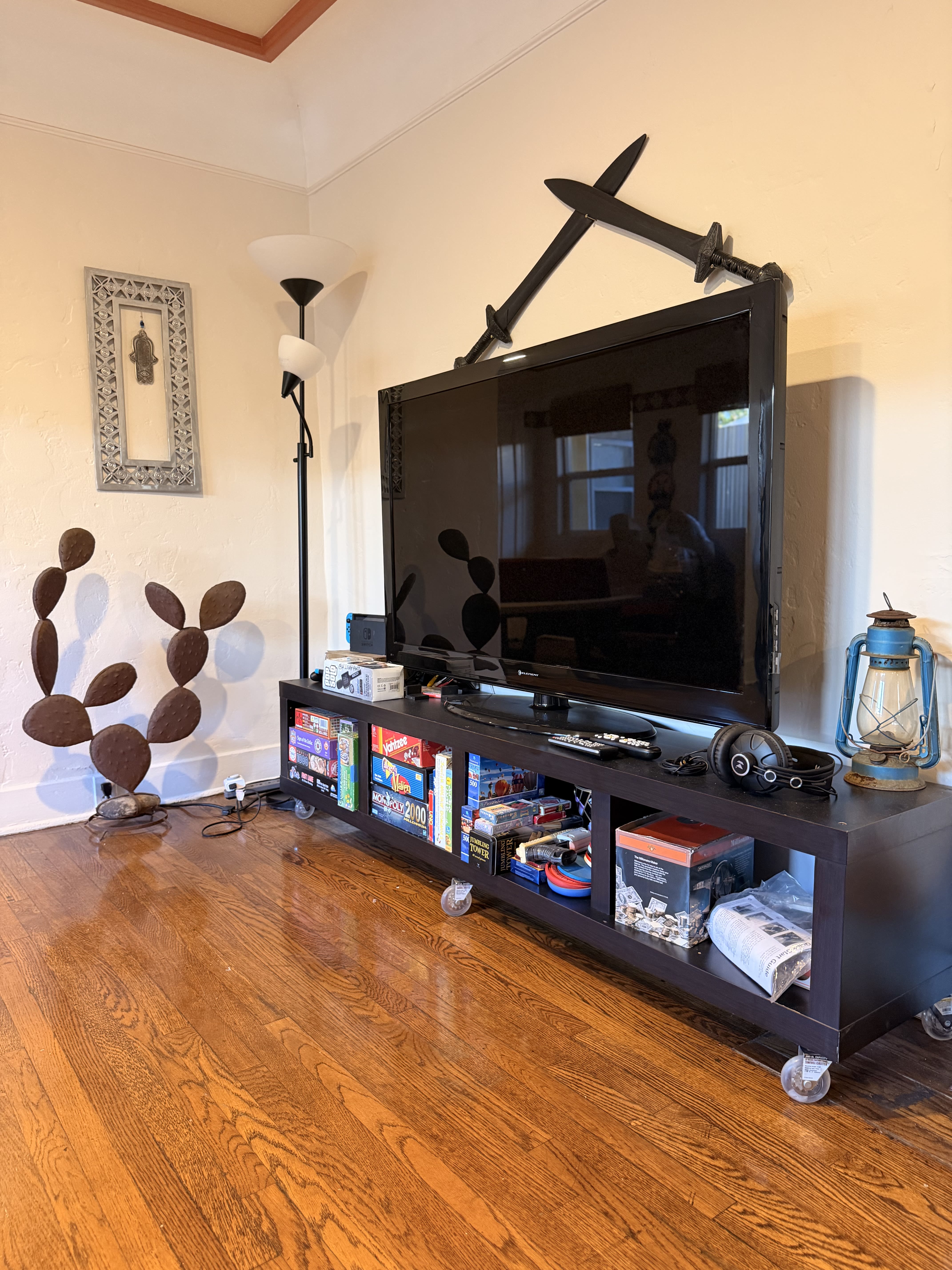 2346 Greenfield Ave – photo 5