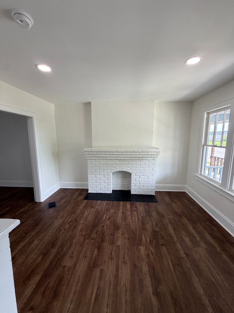 726 Frebis Avenue – photo 5