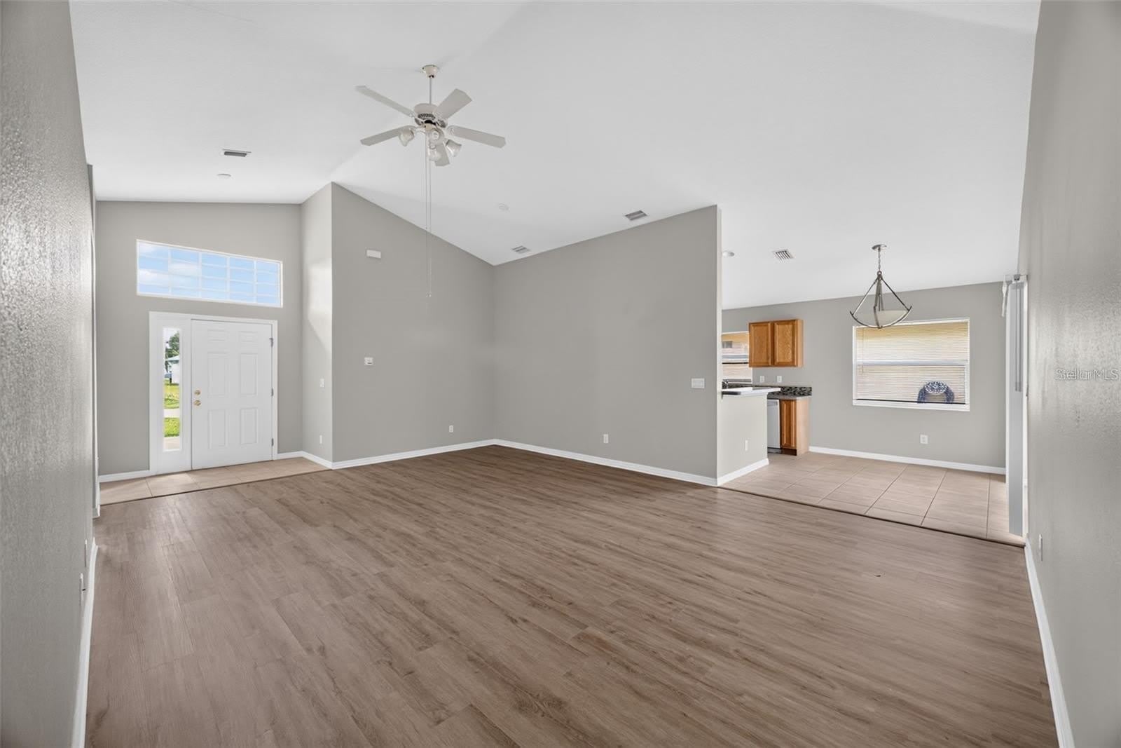 463 WINWOOD Court – photo 5