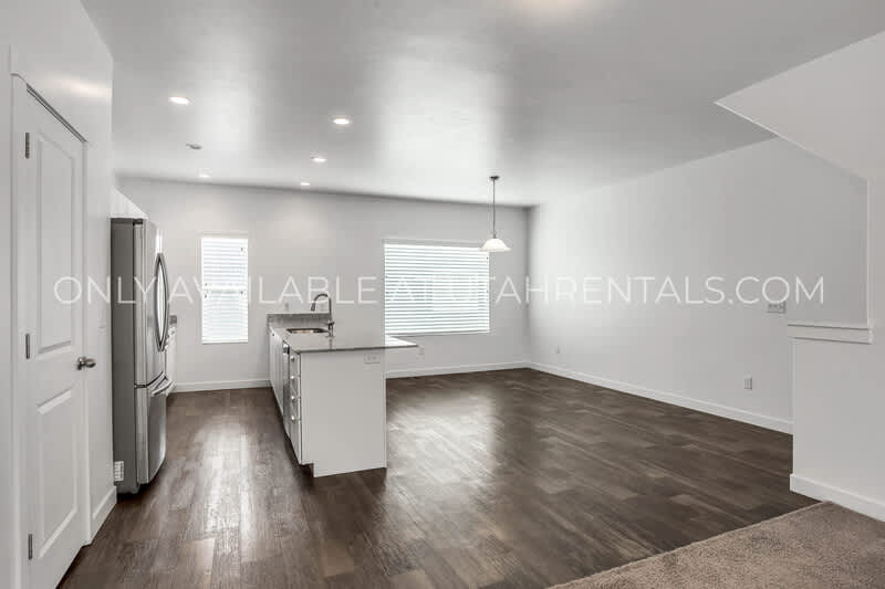 14760 S Rising Star Way – photo 2
