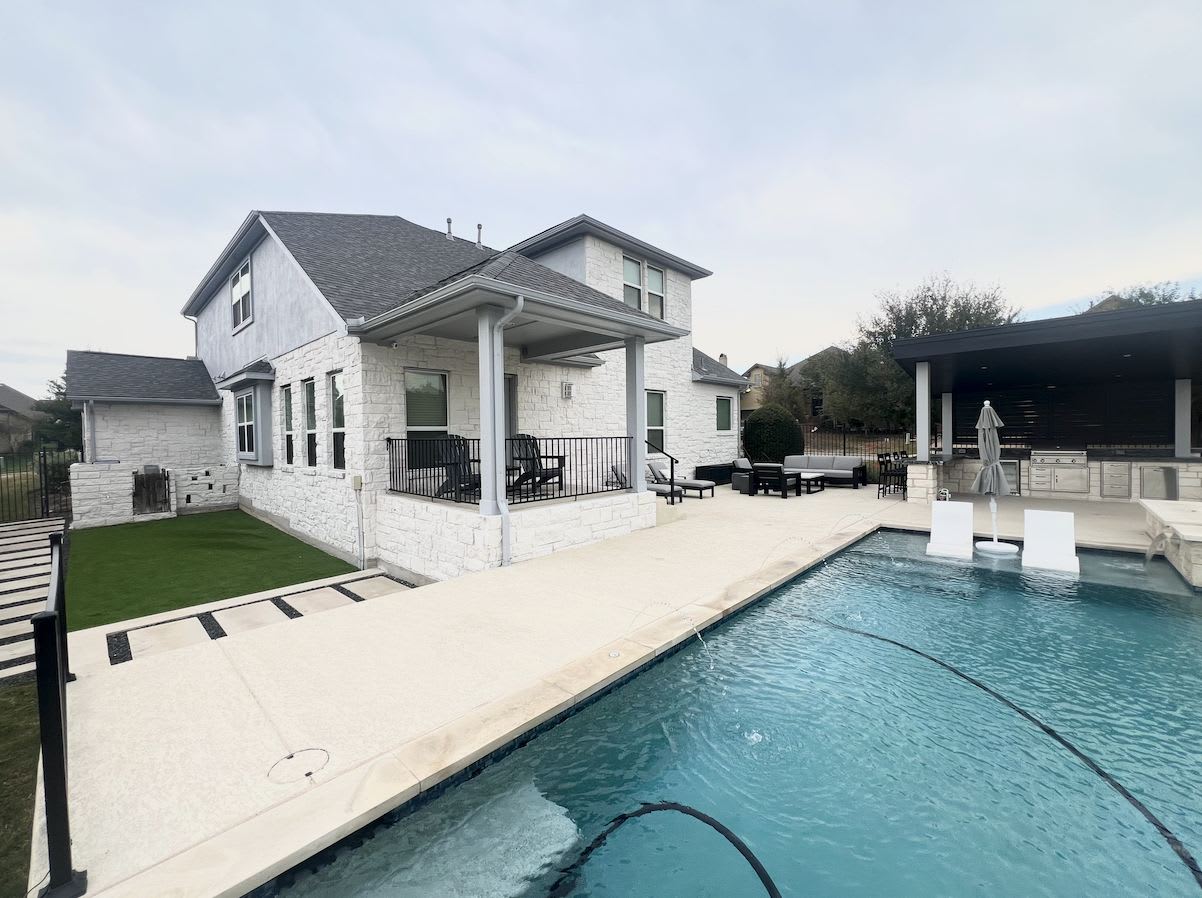 102 Waverly Spire Court – photo 2