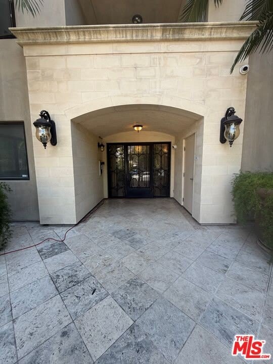12050 Guerin St – photo 2