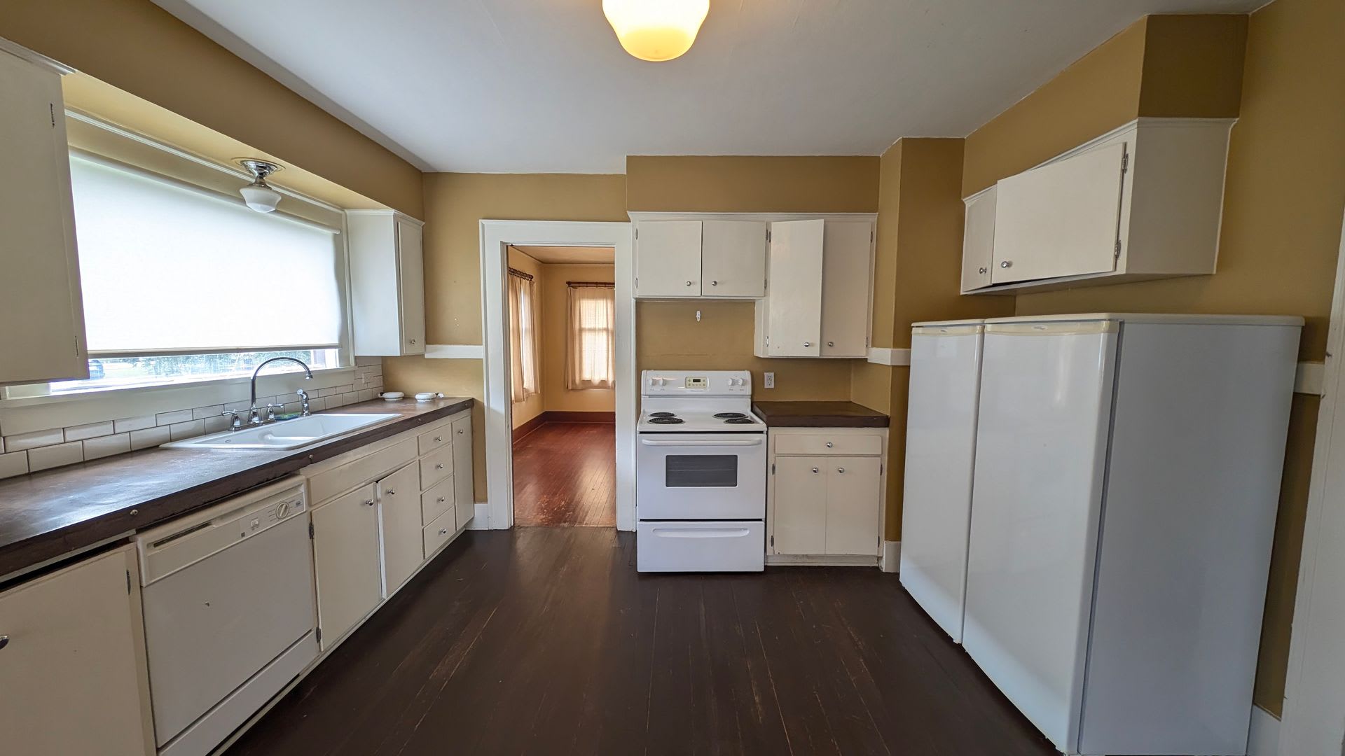 Charming 3 Bedroom House in Downtown – photo 5
