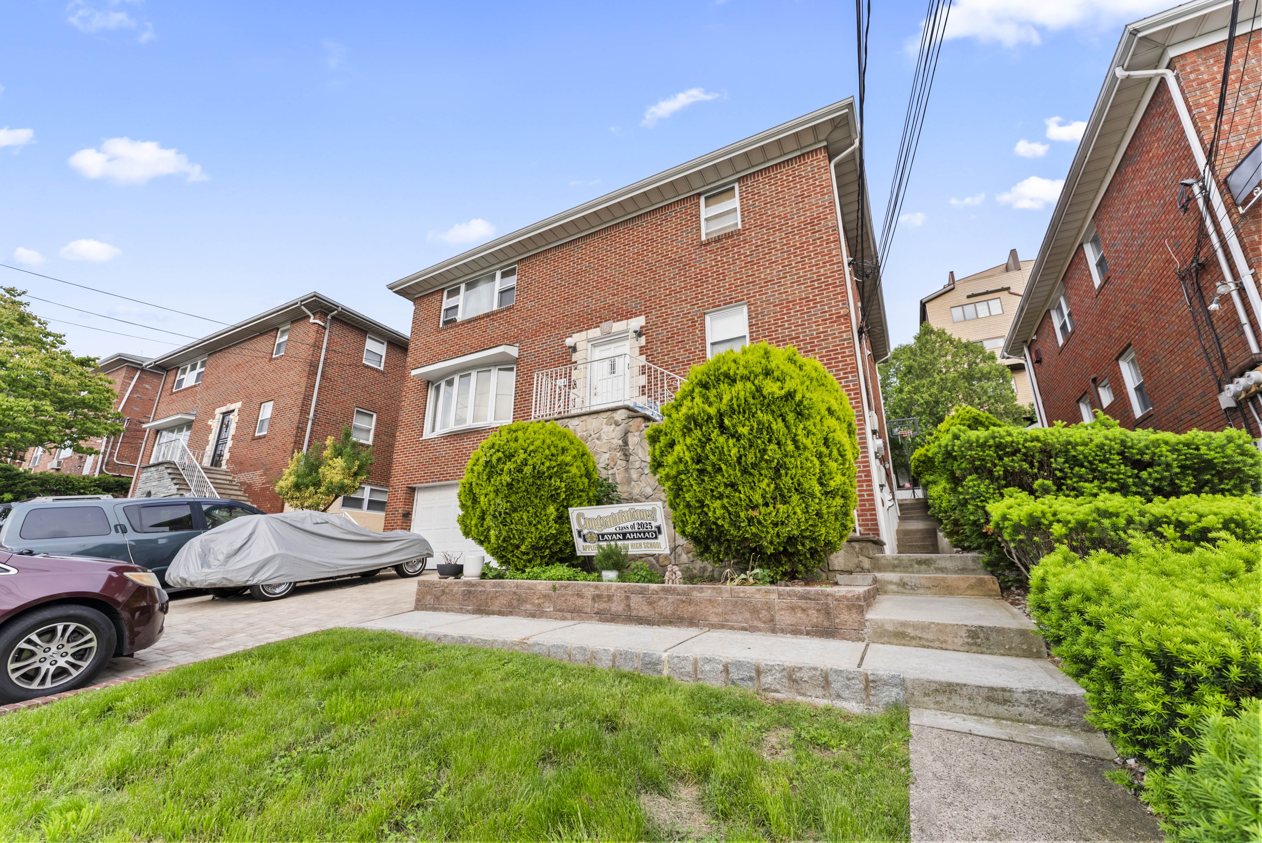 214 11th St – photo 1
