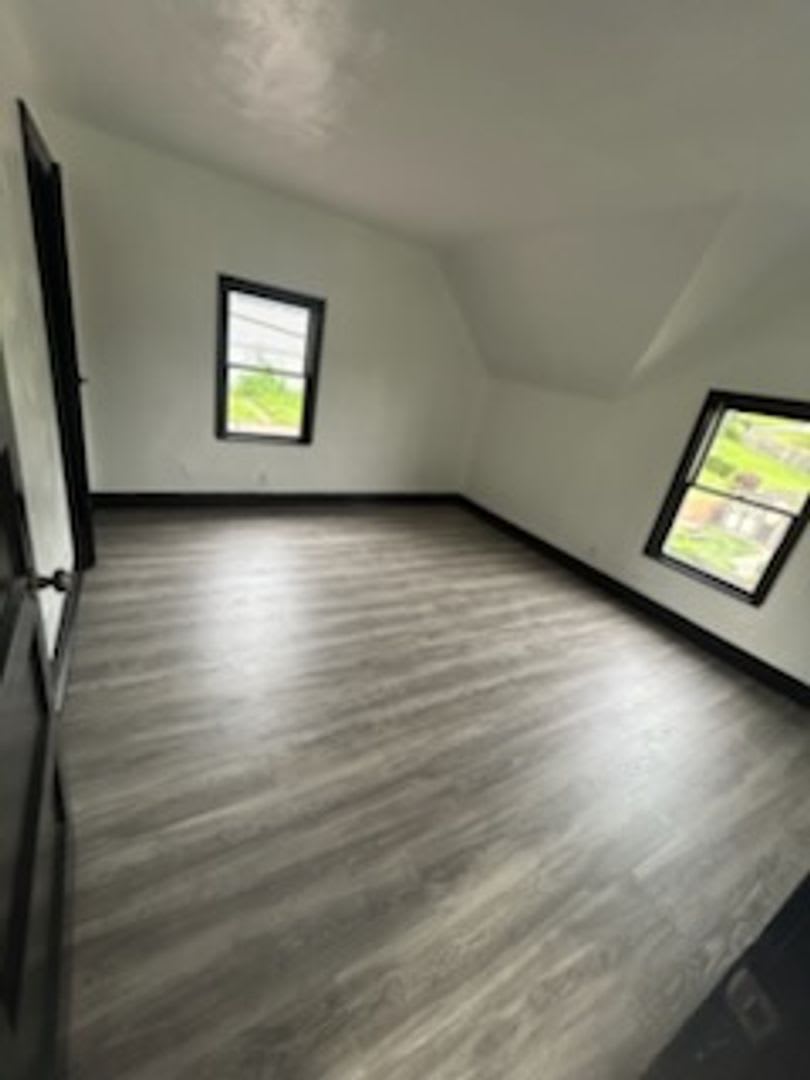 Newly Update 3 bedroom 1 bath house for rent in Port Vue! – photo 5