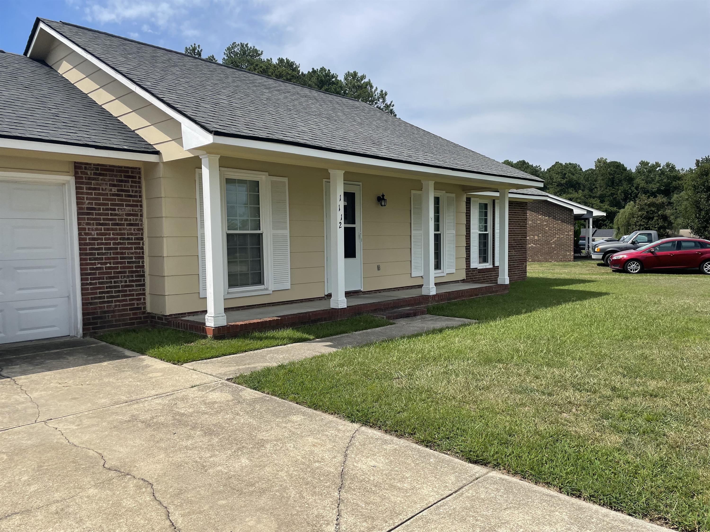1112 Nan Street – photo 2