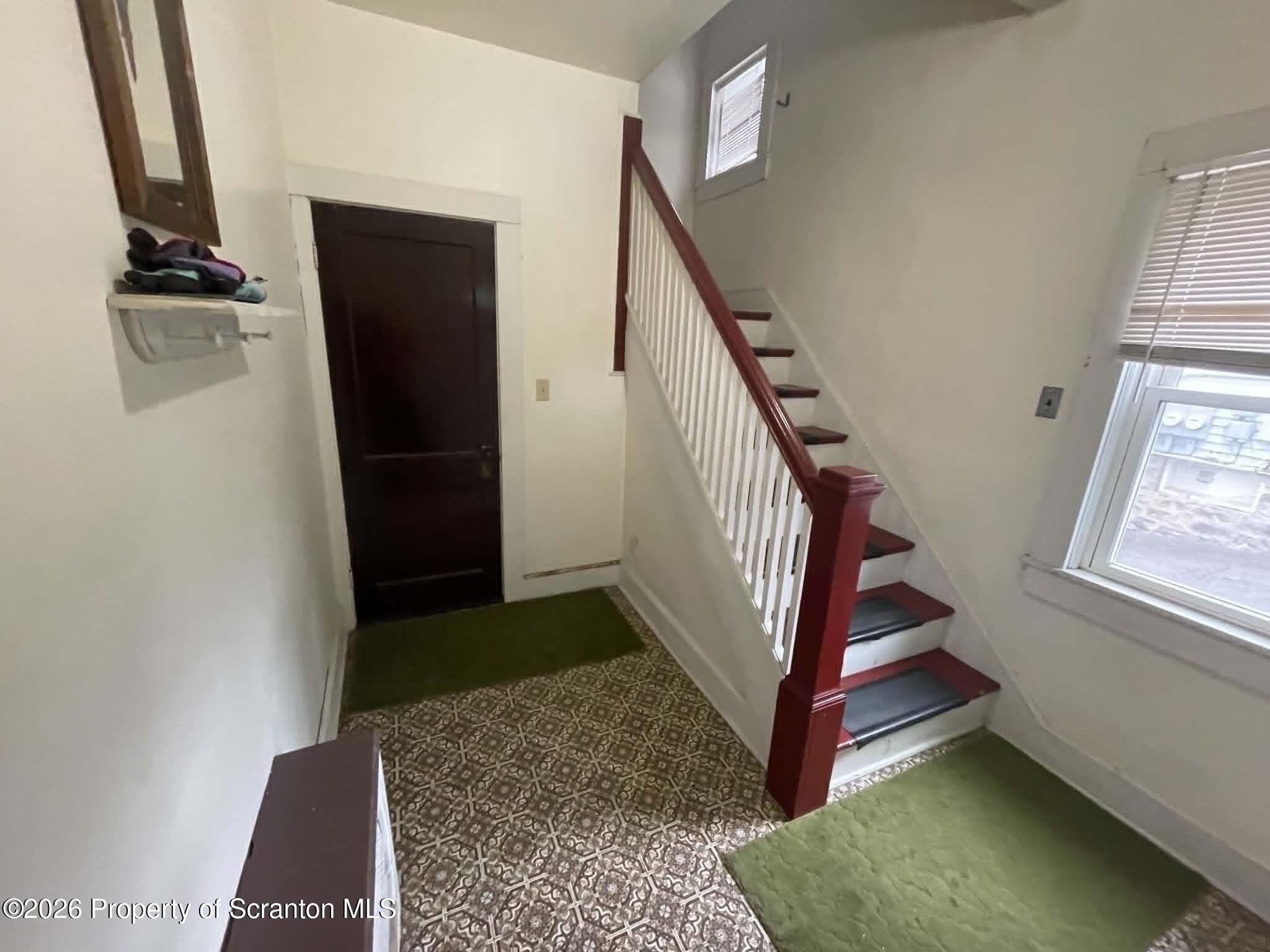 966 Ridge Avenue – photo 3