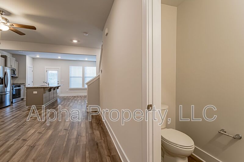1058 Millison Pl – photo 4