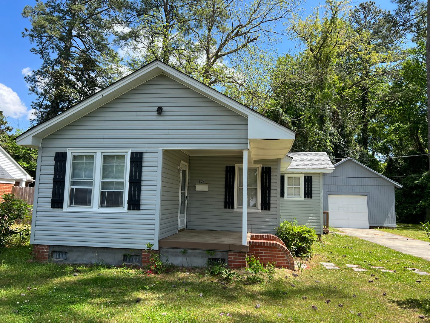 904 Raleigh Street – photo 1