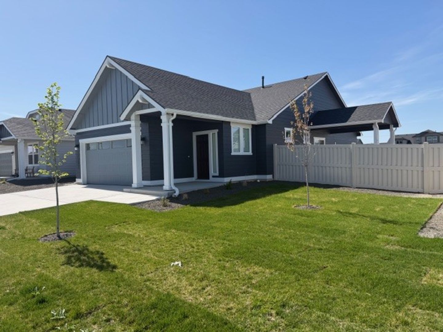 Beautiful newer 3 bed 2 bath home in Caldwell just off Linden Rd and Middleton Rd – photo 2