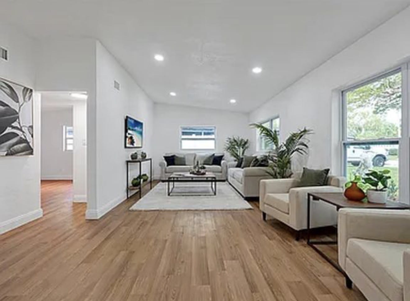1711 White Avenue – photo 2