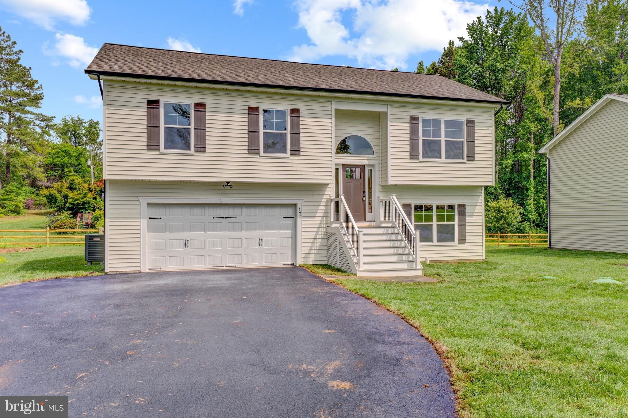 17 CAROL Street – photo 2