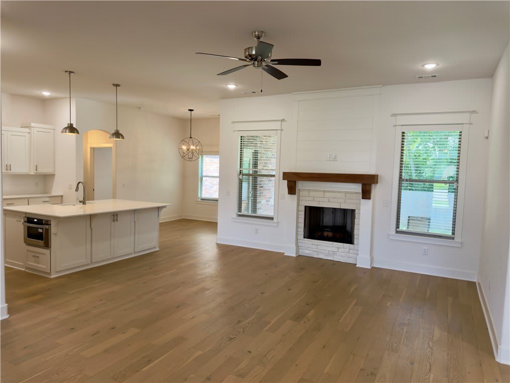 3009 E Coolridge Street – photo 2