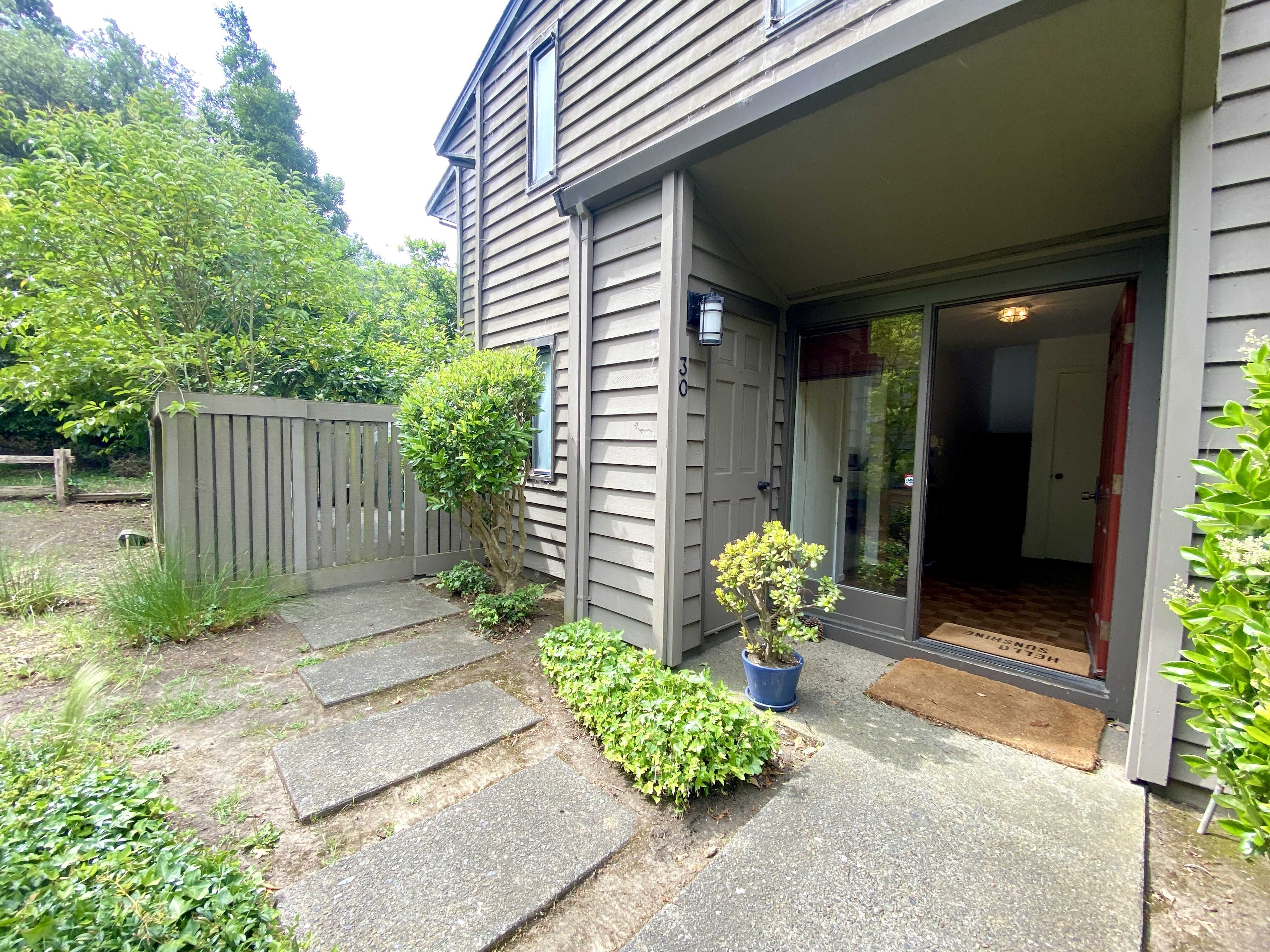 30 Willow Lane – photo 2