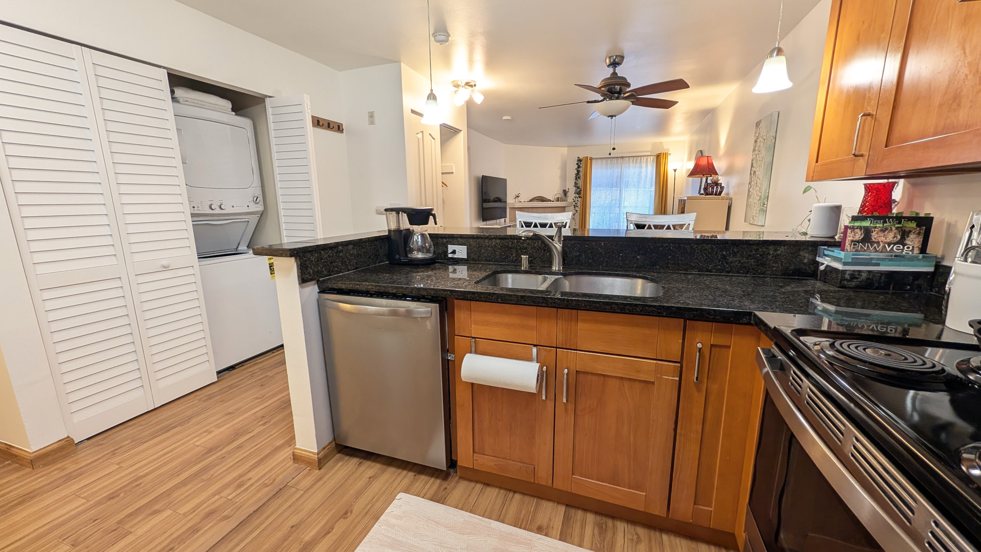 9750 Greenwood Avenue North – photo 2