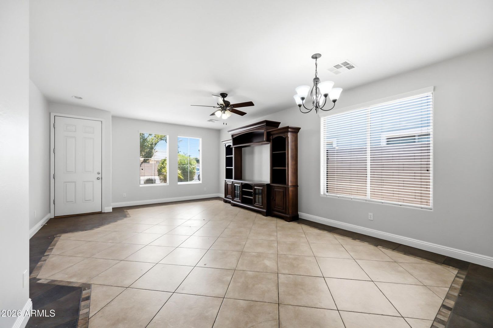 Beautiful Home In San Tan Valley – photo 3