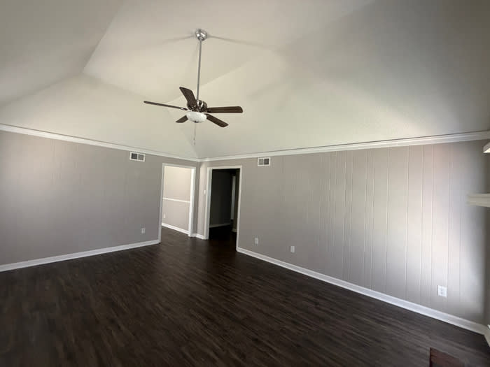 7028 Rose Trail Drive – photo 3