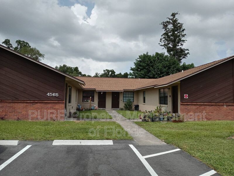 4565 SW 37 Lane – photo 1