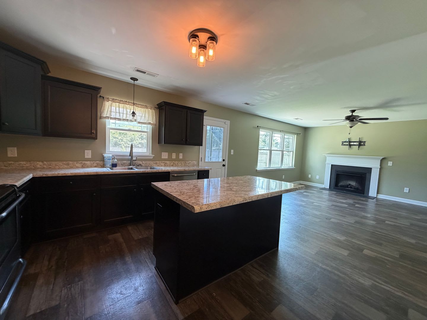 310 Emma Court – photo 2