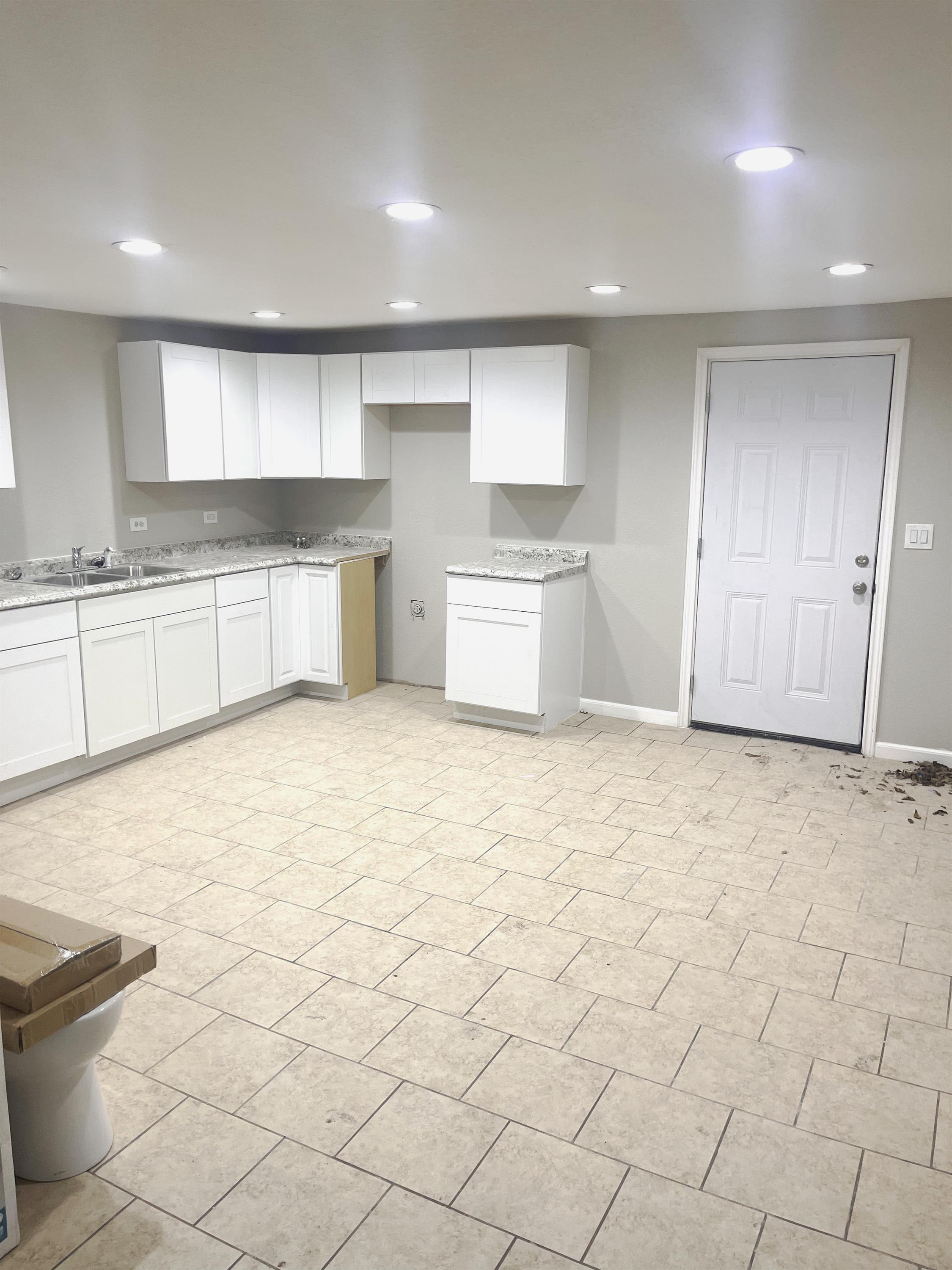 125 Glenwood Court – photo 3