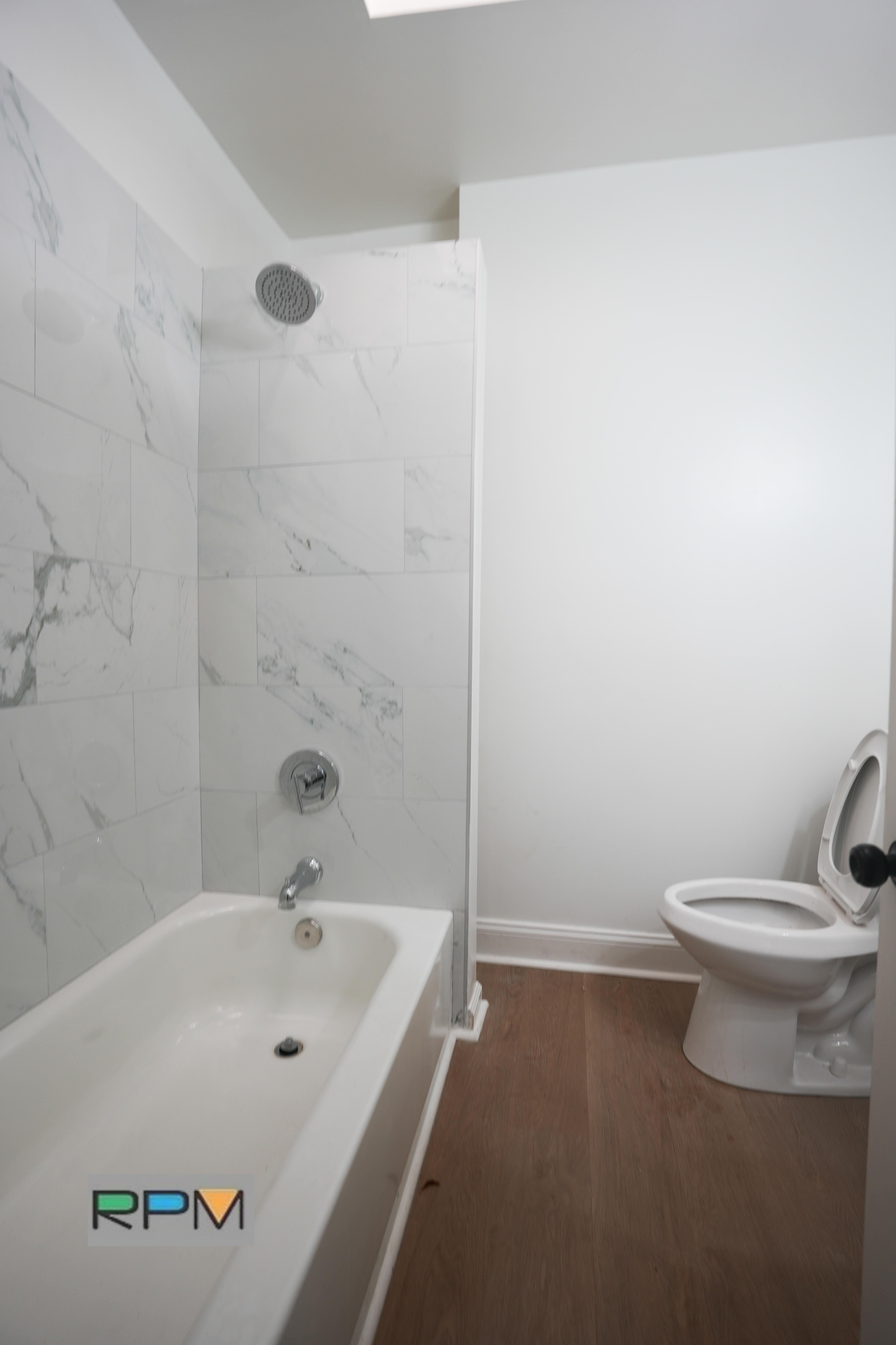 4904 Queensberry Ave – photo 4