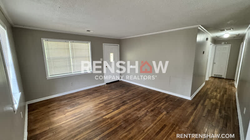 291 Navy Dr – photo 3