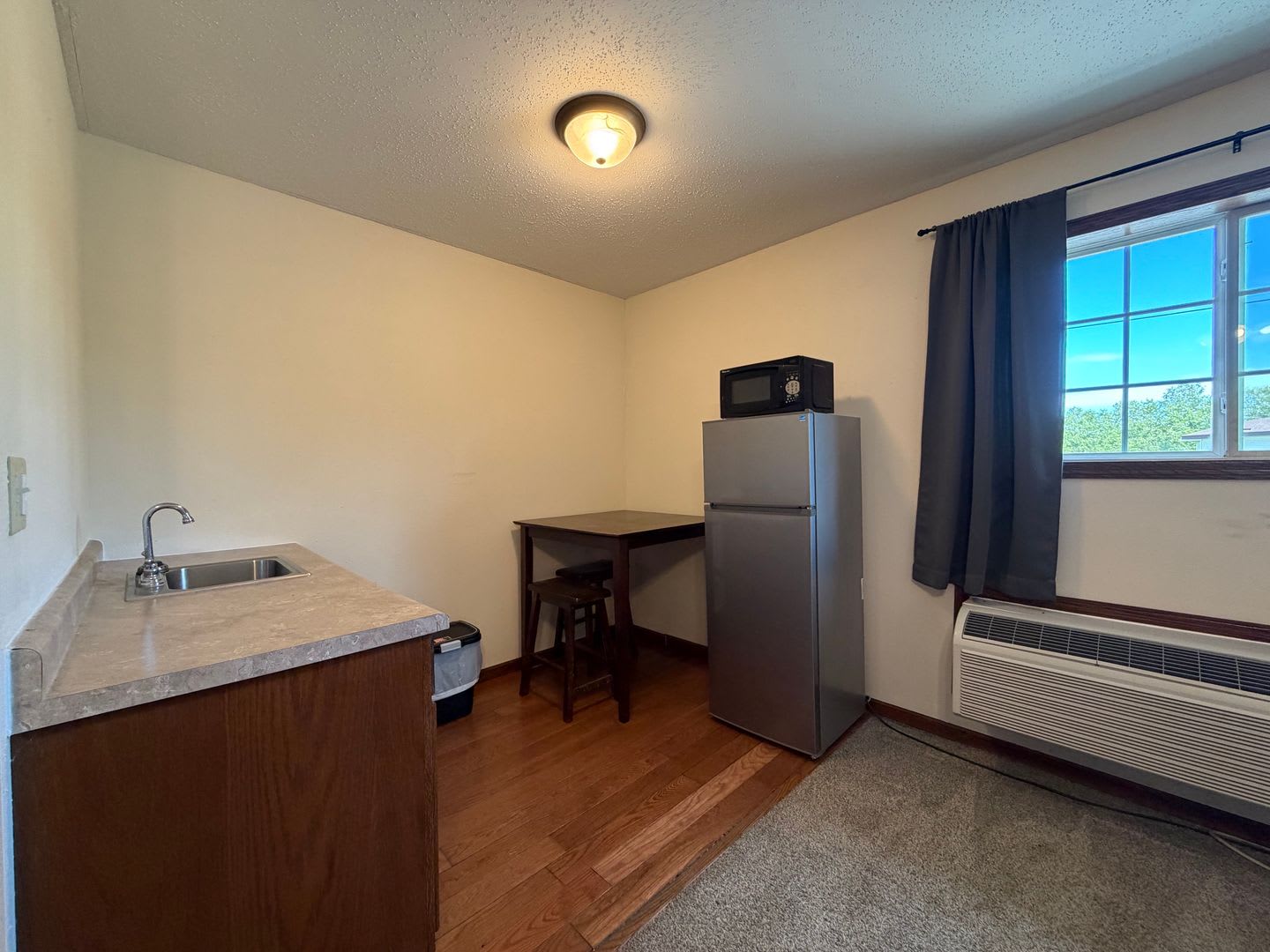 241 Main Street – photo 5