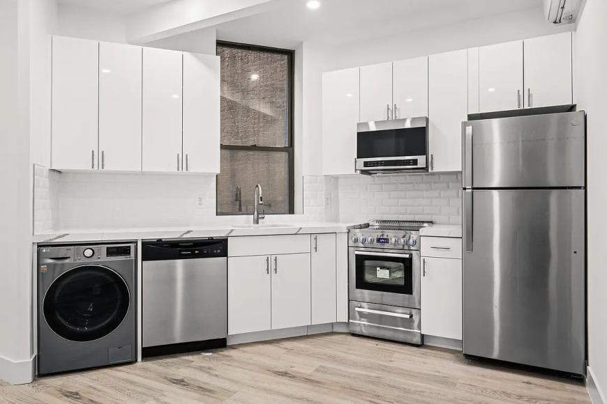 254 Broome Street – photo 5