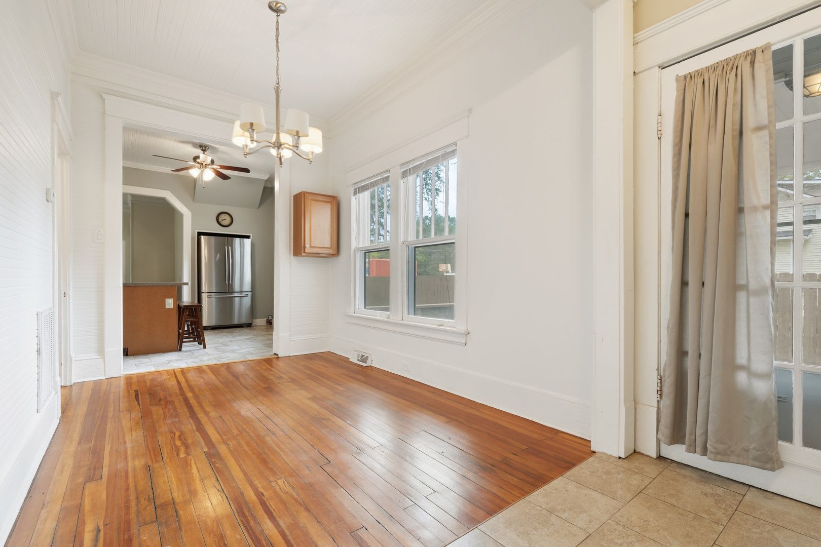 Updated historic Craftsman minutes from downtown and Duke! – photo 3