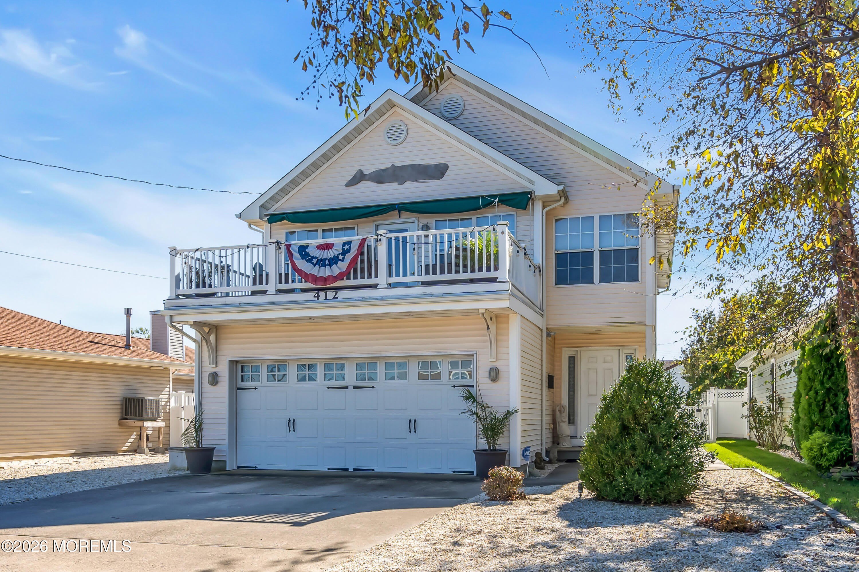 412 Broadway – photo 2