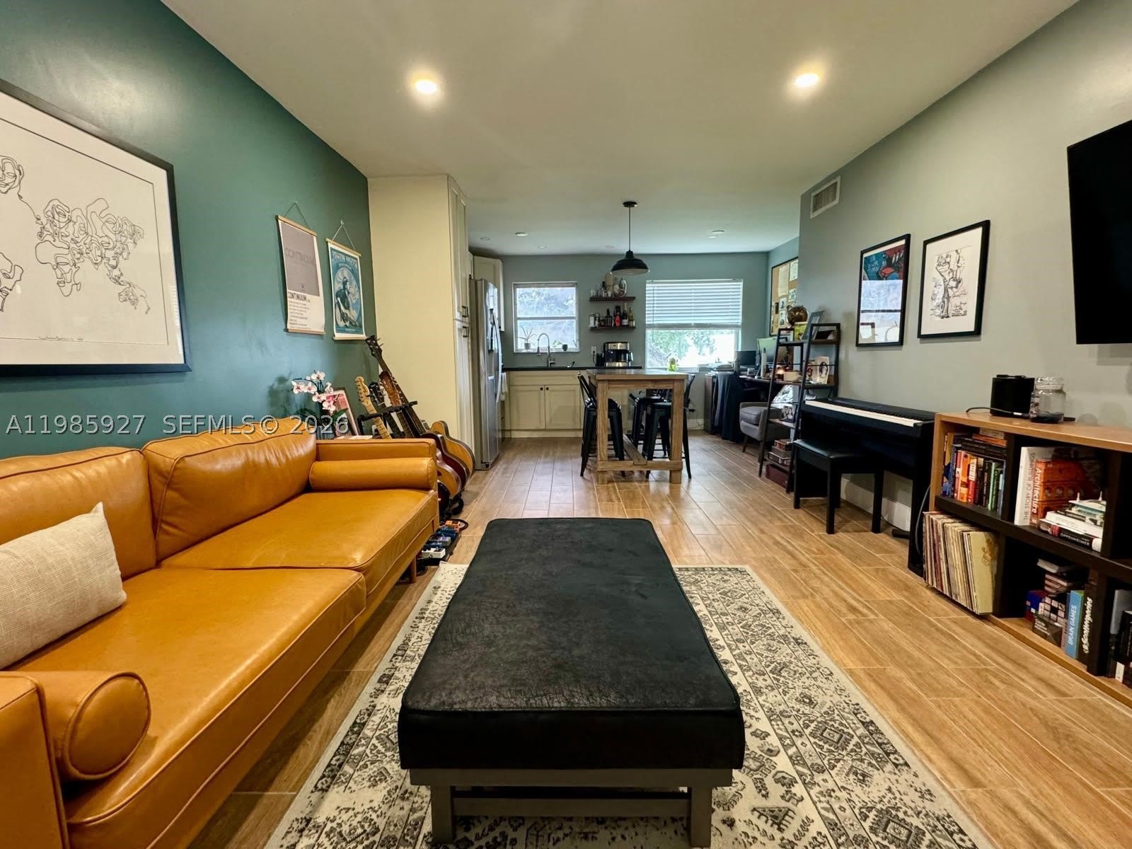 2840 Taylor St – photo 1
