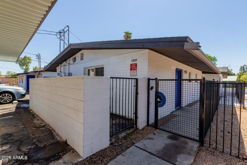1222 W 4TH Street – photo 1