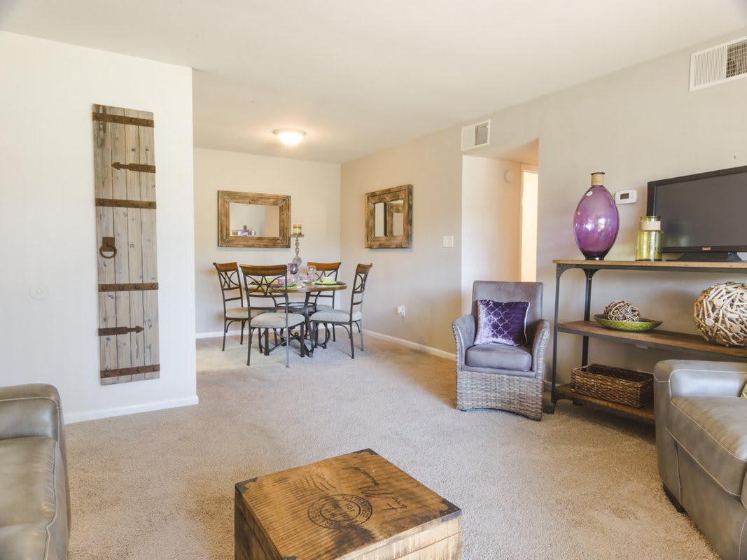 The Crest Apartments – photo 4
