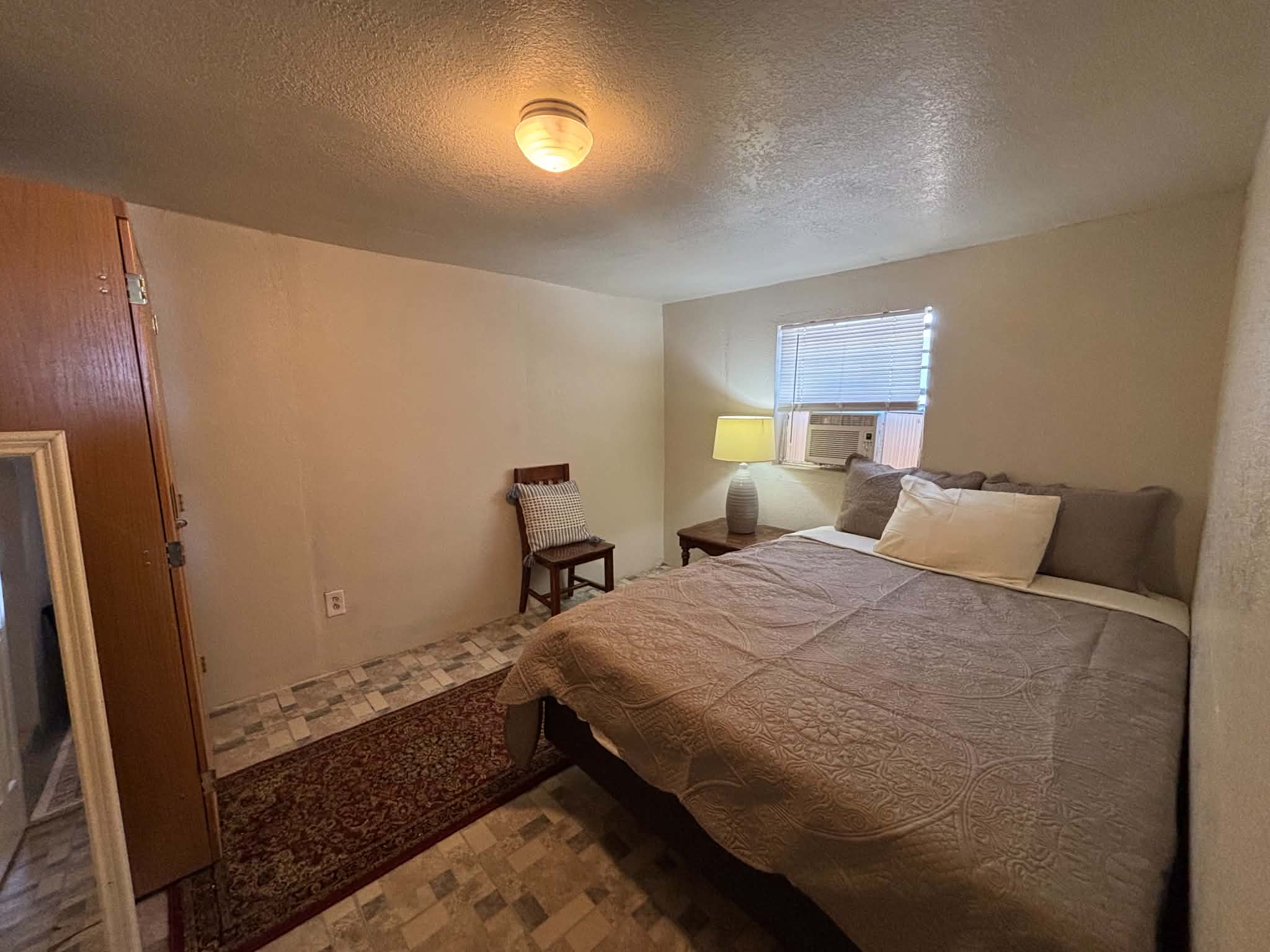 1023 S Martinez – photo 2