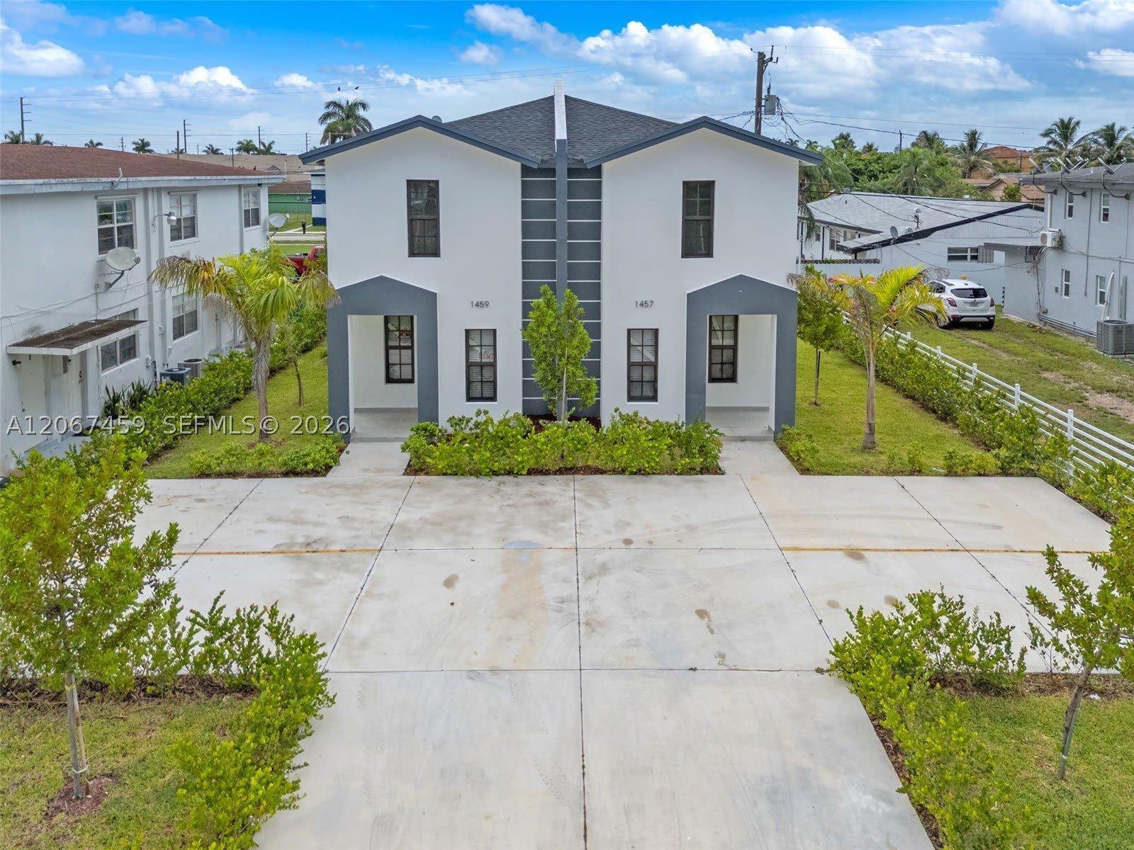 1457 NW 2ND AVE – photo 1