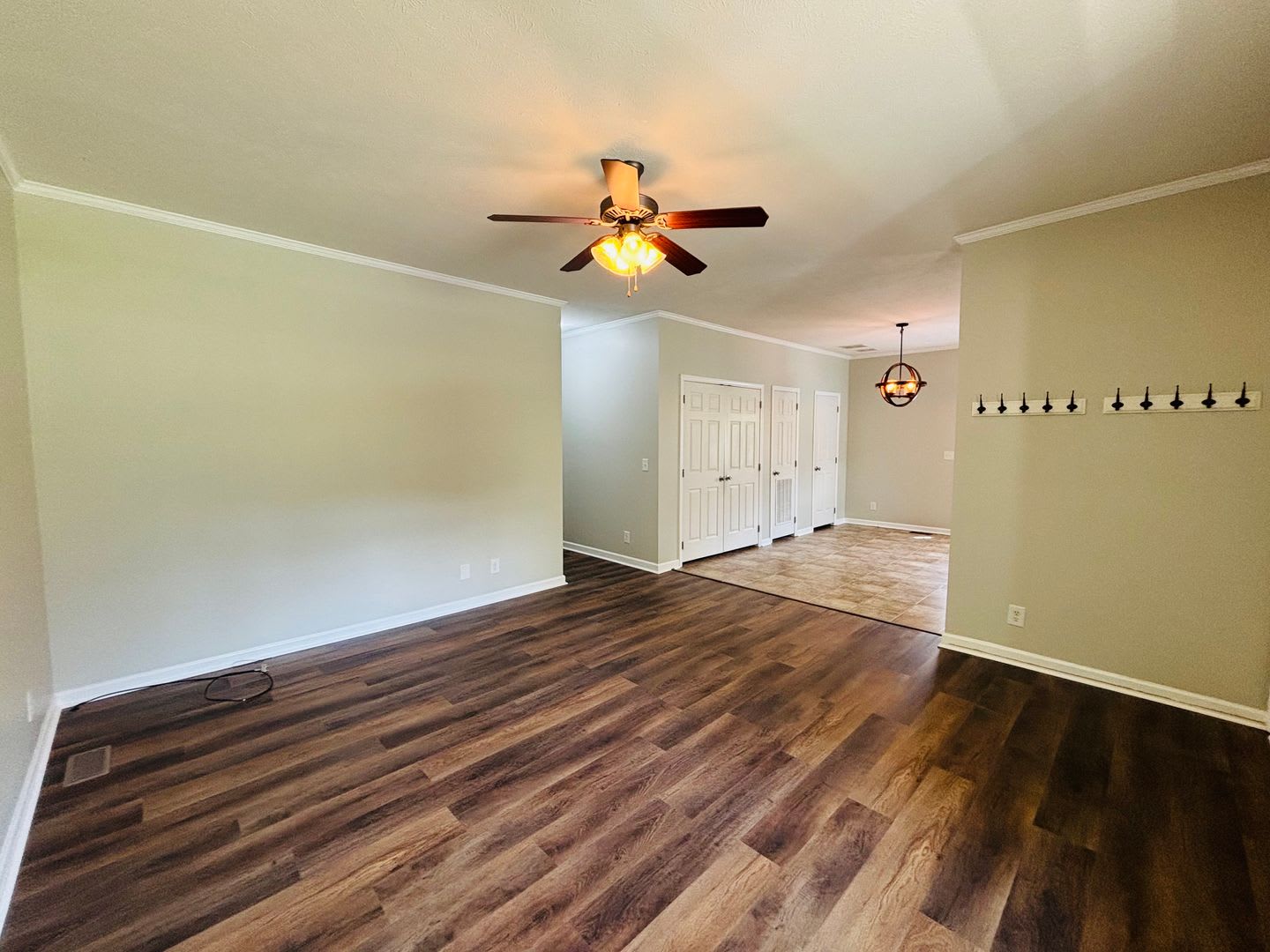 3 Bedroom, 2 Bath House – photo 2