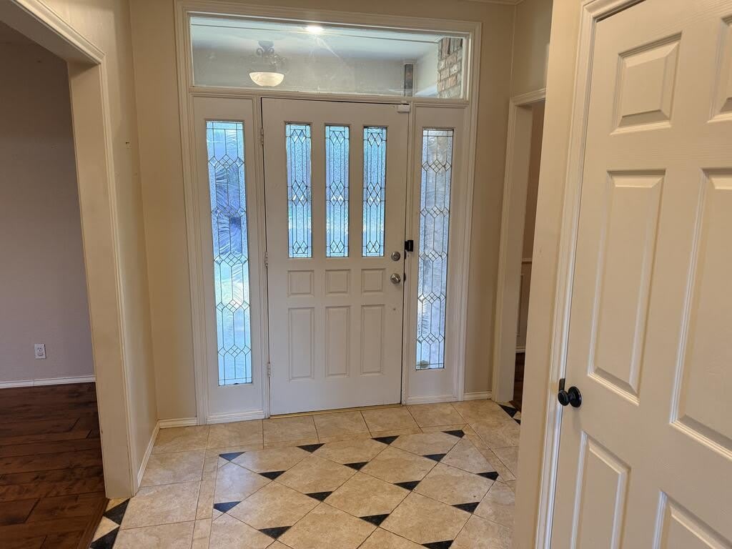 4117 Springfield Court – photo 2