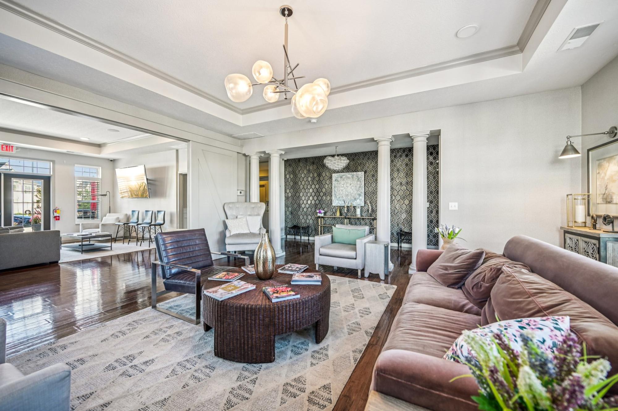 Latham Apartments – photo 3