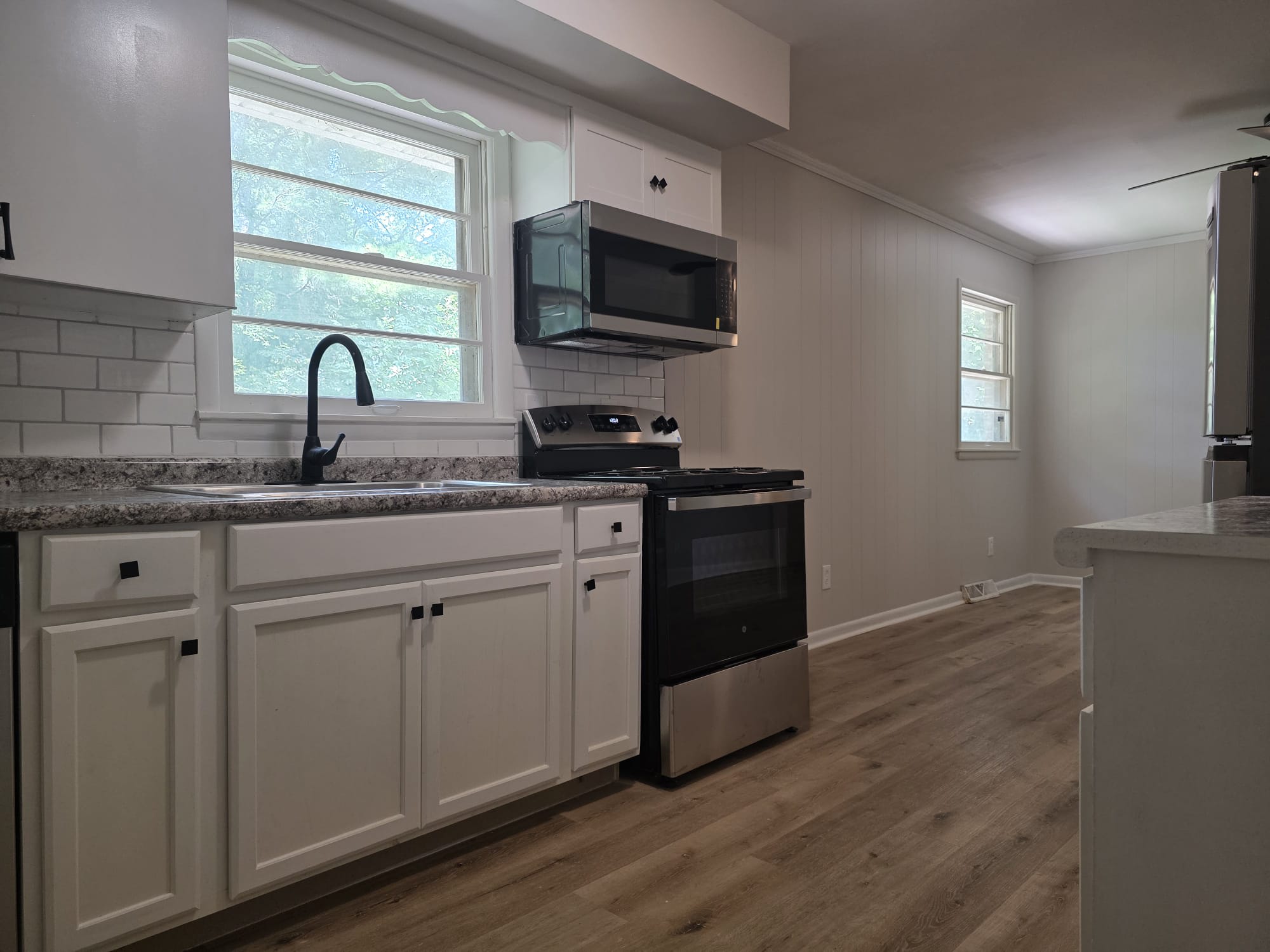 2804 Brett Road Northwest – photo 5