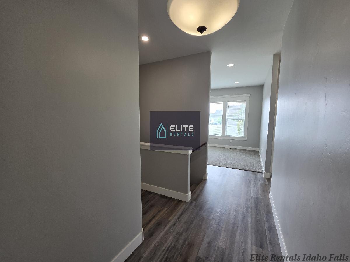 4039 N Livingston Ave – photo 4
